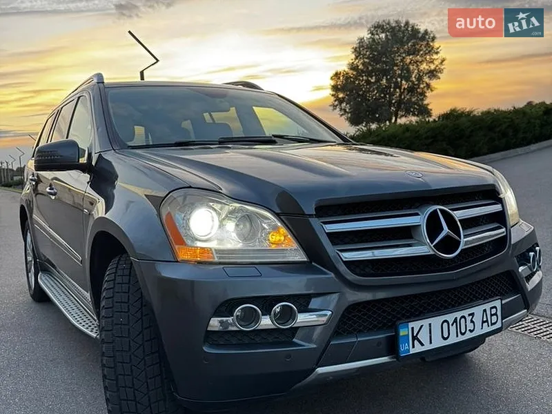 Mercedes-Benz GL-Class