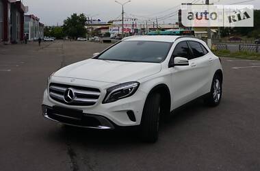 Mercedes-Benz GLA-Class 4matic 2015