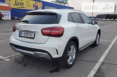 Mercedes-Benz GLA-Class   2016