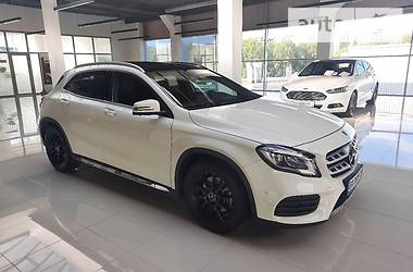 Mercedes-Benz GLA-Class  2017