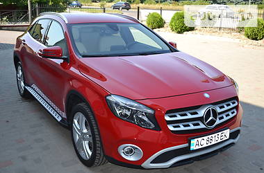 Mercedes-Benz GLA-Class  2016