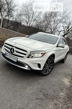 Mercedes-Benz GLA-Class  2016