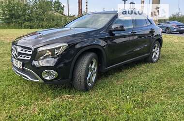 Mercedes-Benz GLA-Class  2017