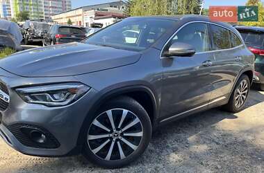 Mercedes-Benz GLA-Class  2020