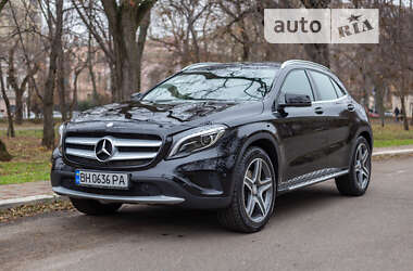 Mercedes-Benz GLA-Class  2015