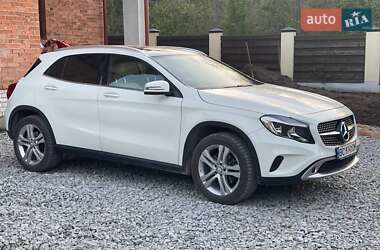 Mercedes-Benz GLA-Class 2016