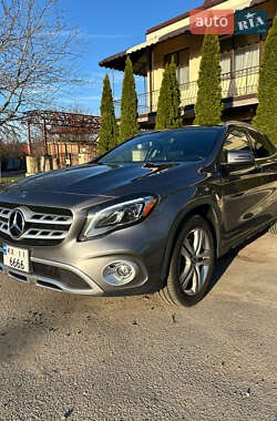 Mercedes-Benz GLA-Class  2019