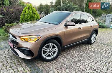 Mercedes-Benz GLA-Class  2022