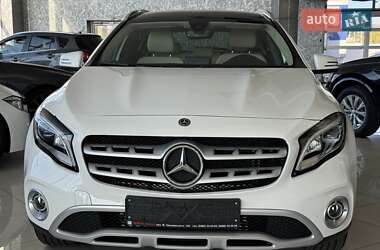 Mercedes-Benz GLA-Class  2019
