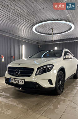 Mercedes-Benz GLA-Class  2015