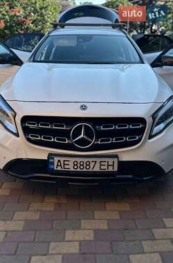 Mercedes-Benz GLA-Class 2017