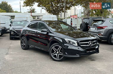 Mercedes-Benz GLA-Class  2017