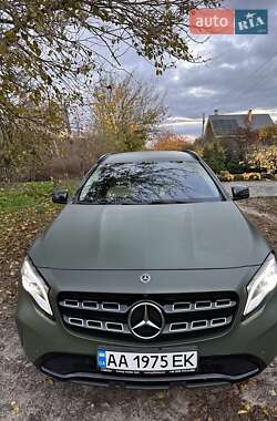 Mercedes-Benz GLA-Class  2017