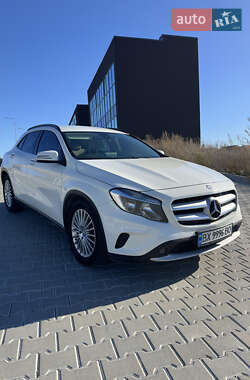 Mercedes-Benz GLA-Class  2015