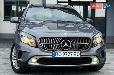 Mercedes-Benz GLA-Class 2016