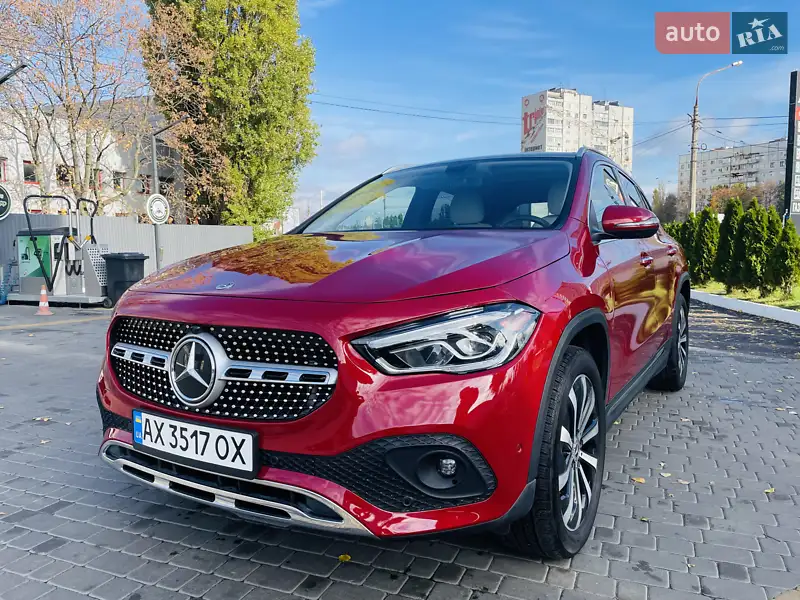 Mercedes-Benz GLA-Class 2020