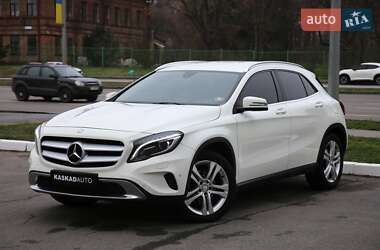 Mercedes-Benz GLA-Class 2015
