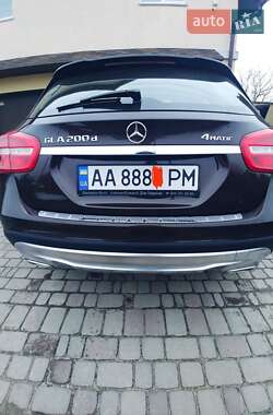 Mercedes-Benz GLA-Class 2015