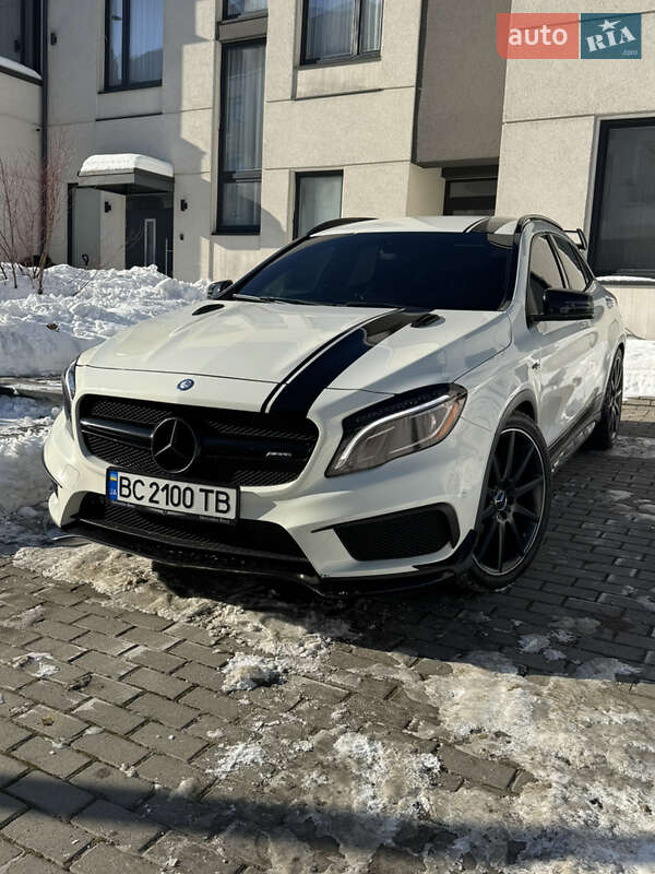 Mercedes-Benz GLA-Class