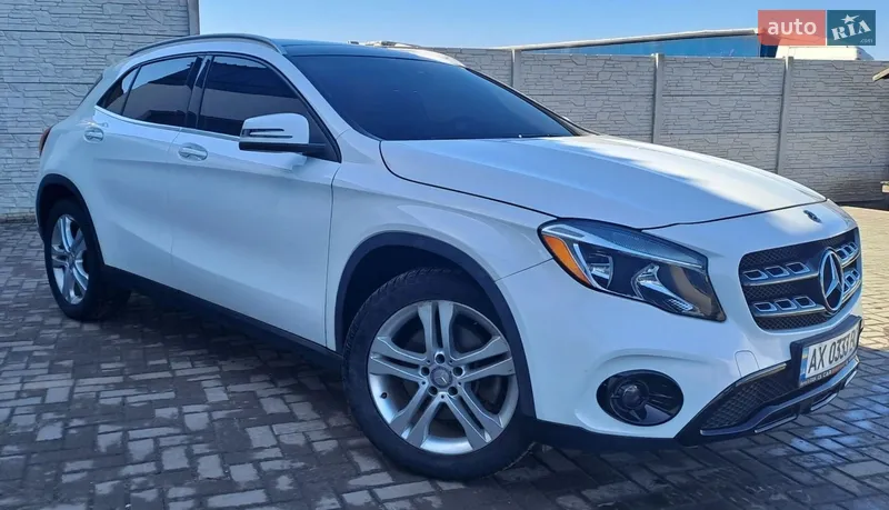 Mercedes-Benz GLA-Class