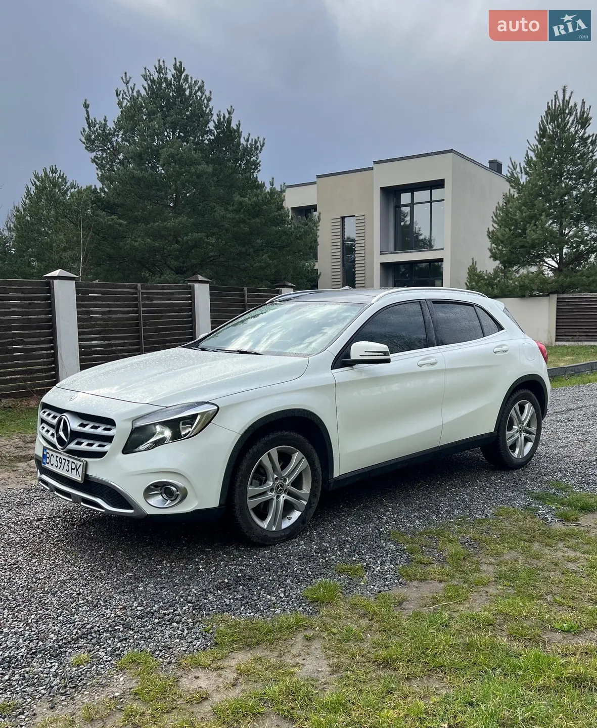Mercedes-Benz GLA-Class 2017 VIN WDCTG4EB1JJ469467 фото оголошення 3 з 30