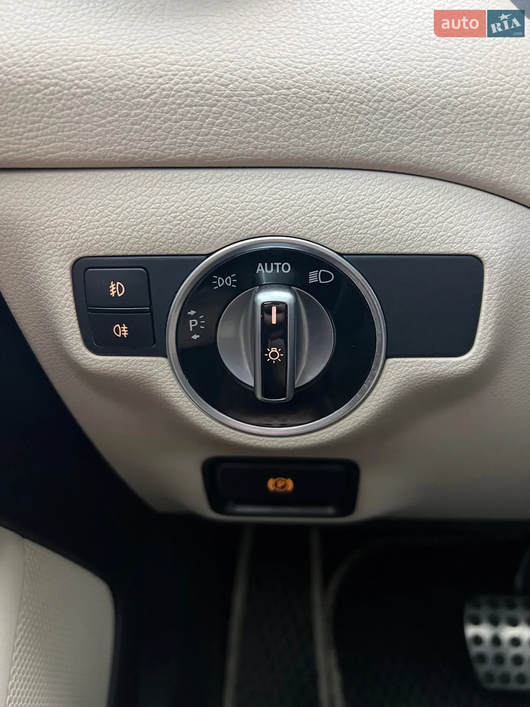 Mercedes-Benz GLA-Class 2017 VIN WDCTG4EB1JJ469467 фото оголошення 12 з 30