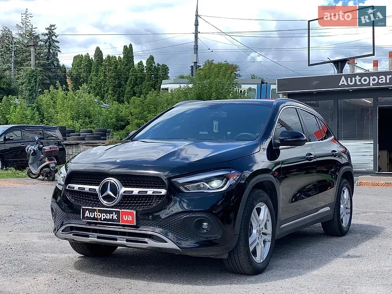 Mercedes-Benz GLA-Class 2020