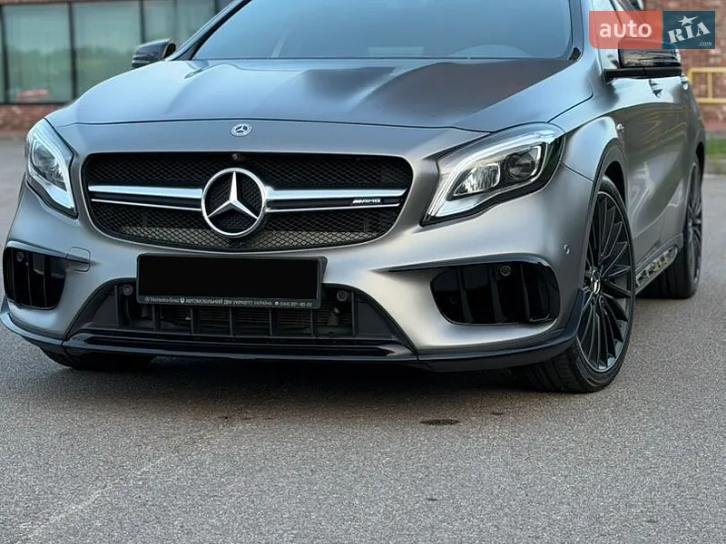 Mercedes-Benz GLA-Class 2019