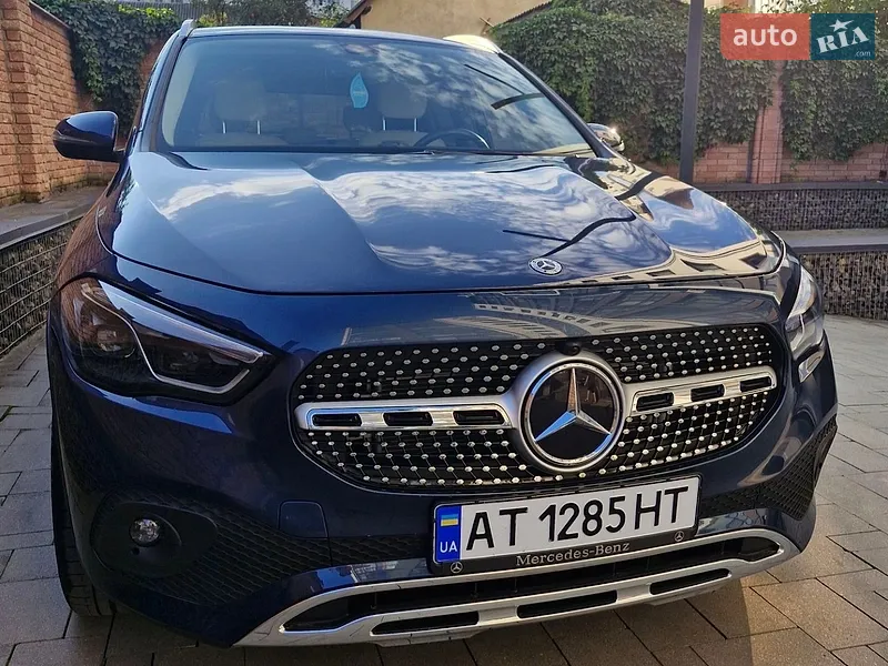 Mercedes-Benz GLA-Class 2020
