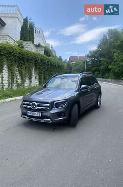 Mercedes-Benz GLB-Class  2021