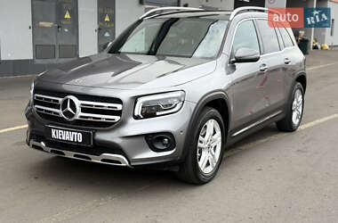 Mercedes-Benz GLB-Class  2021