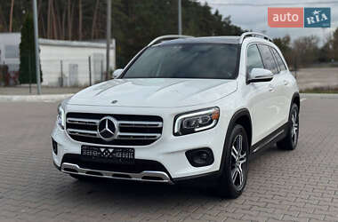 Mercedes-Benz GLB-Class 2021