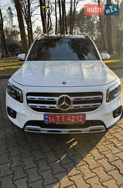 Mercedes-Benz GLB-Class  2022