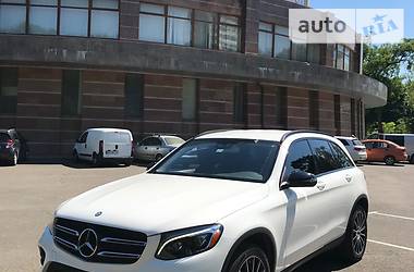 Mercedes-Benz GLC-Class SUV 2016