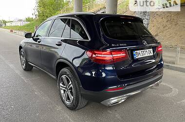 Mercedes-Benz GLC-Class  2019