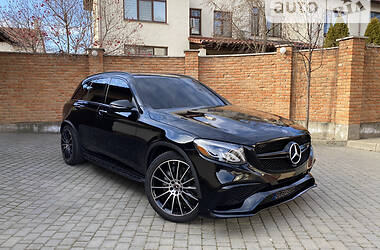 Mercedes-Benz GLC-Class  2019