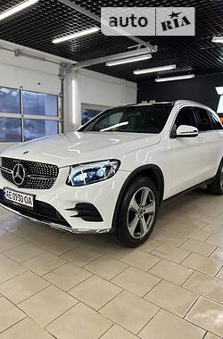 Mercedes-Benz GLC-Class  2019