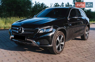 Mercedes-Benz GLC-Class 2019