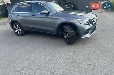 Mercedes-Benz GLC-Class  2019
