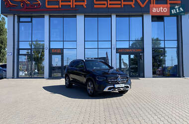 Mercedes-Benz GLC-Class  2020