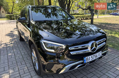 Mercedes-Benz GLC-Class  2021