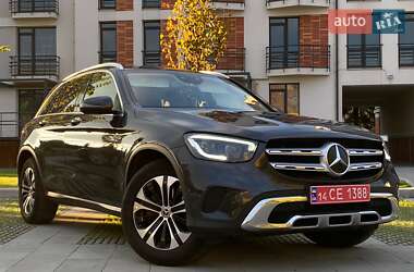 Mercedes-Benz GLC-Class  2020