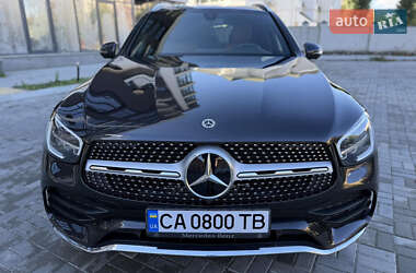 Mercedes-Benz GLC-Class 2021
