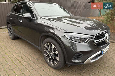 Mercedes-Benz GLC-Class  2023