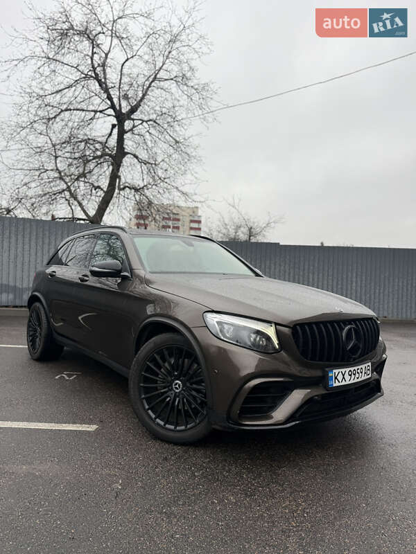 Mercedes-Benz GLC-Class