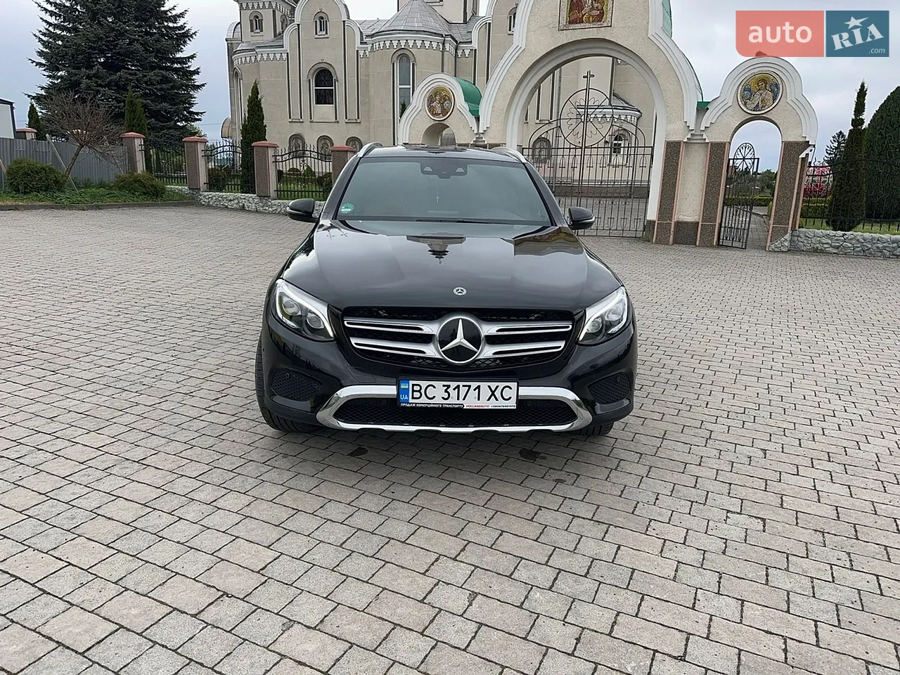 2017 Mercedes-Benz GLC - мініатюра 2