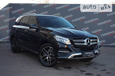 Mercedes-Benz GLE-Class 4MATIC 2016