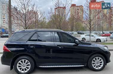 Mercedes-Benz GLE-Class  2017