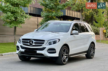 Mercedes-Benz GLE-Class  2017