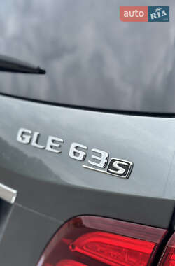 Mercedes-Benz GLE-Class  2017